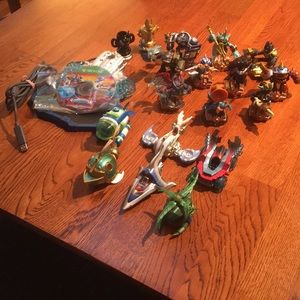 Skylanders SuperChargers for XBox One (18 pc lot)